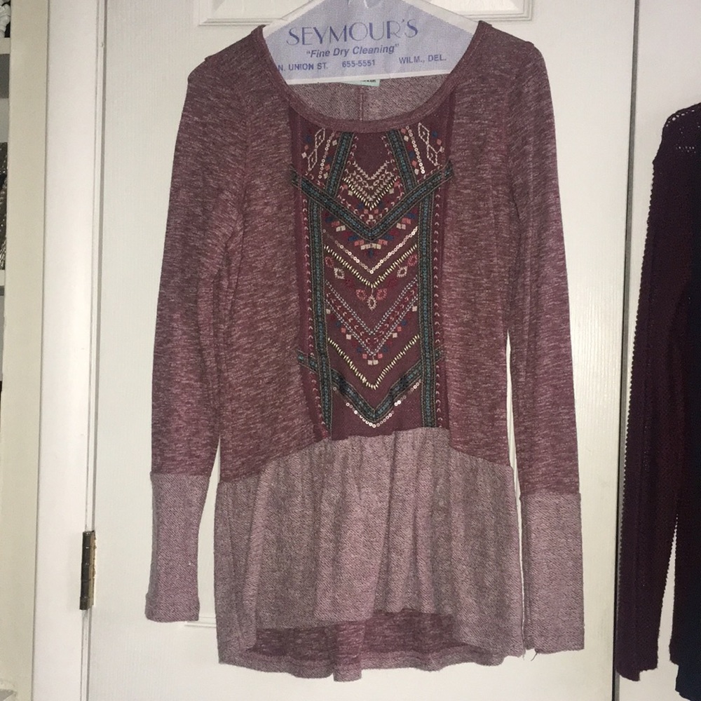 Boho ruffle bottom top